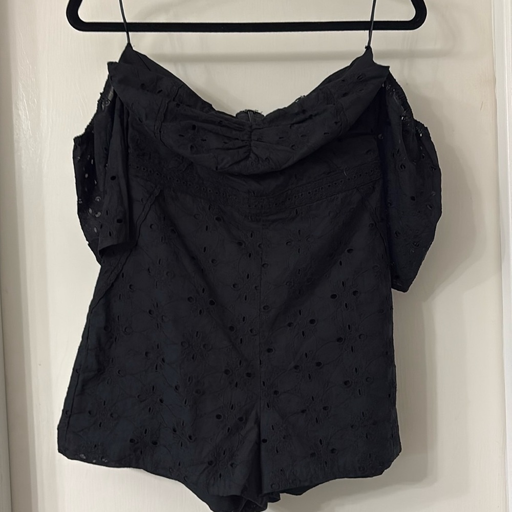 Guess - Black Lace Off The Shoulder Romper